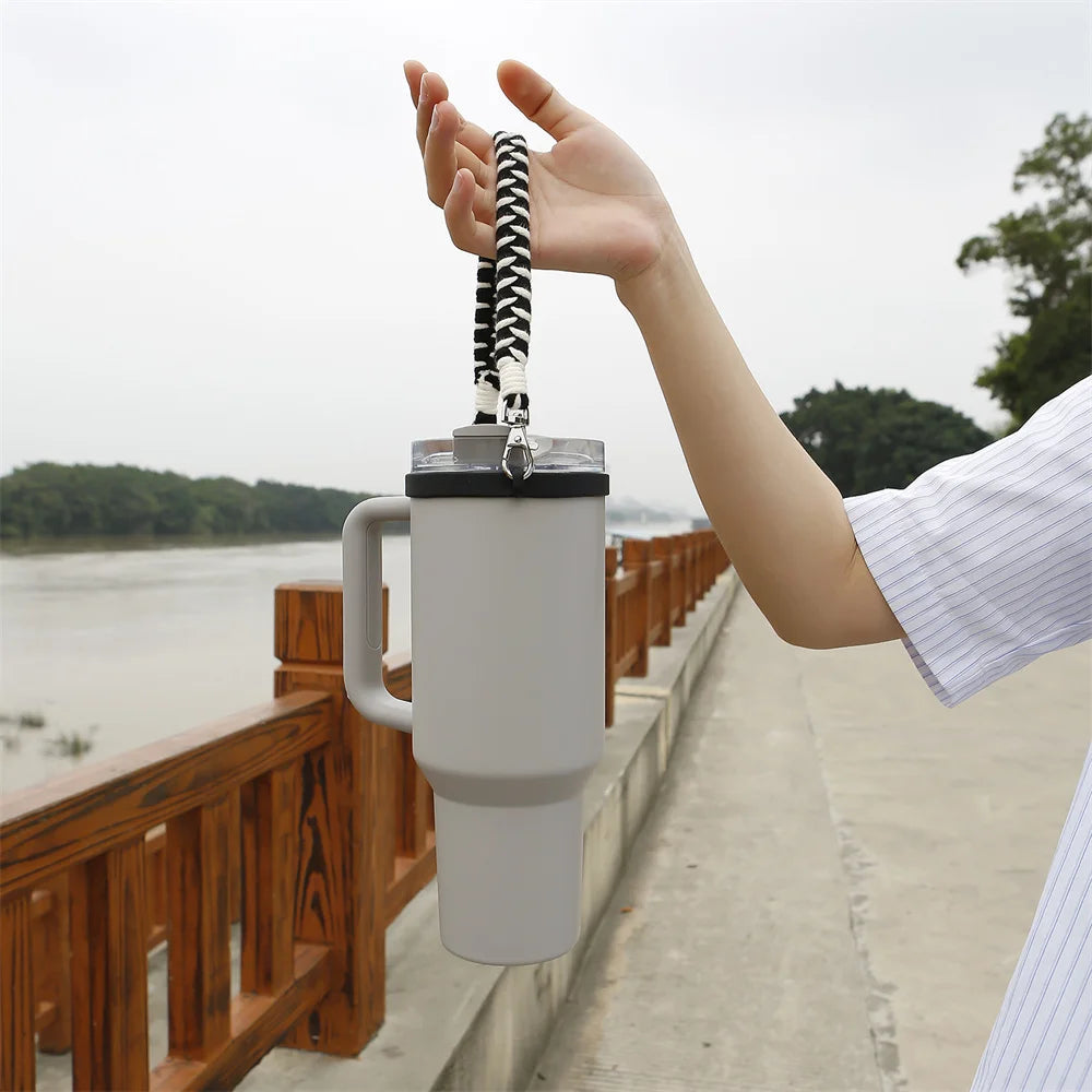Strap de transport pour gourde – Pratique et confortable